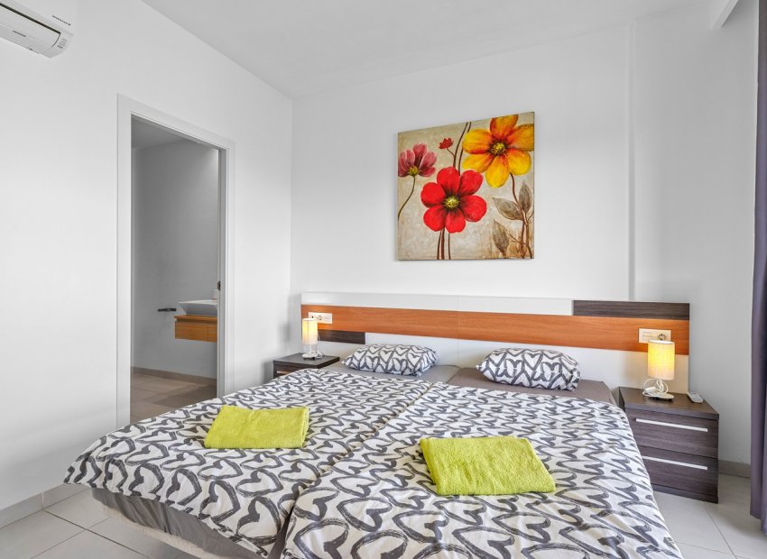 Herverkoop - Appartement / flat - Orihuela Costa - La Zenia