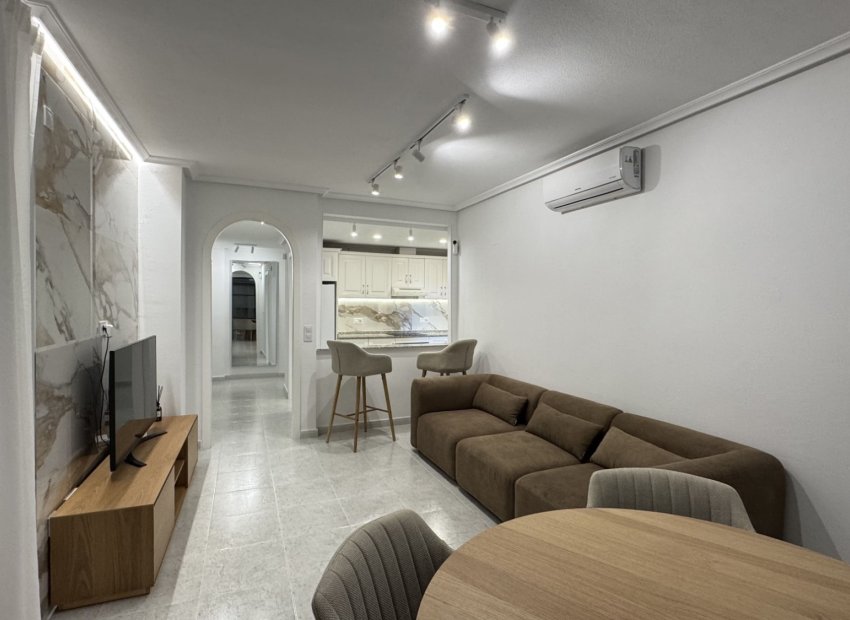 Herverkoop - Appartement / flat - Orihuela Costa - Lomas de Campoamor