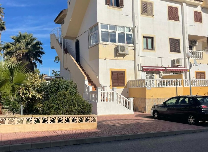 Herverkoop - Appartement / flat - Orihuela Costa - Los Altos