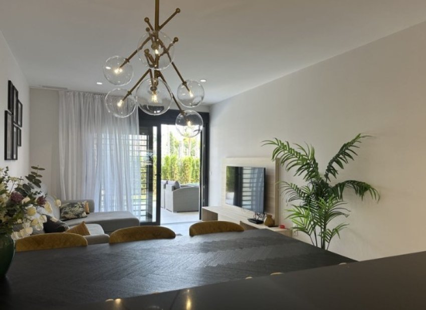 Herverkoop - Appartement / flat - Orihuela Costa - Playa Flamenca