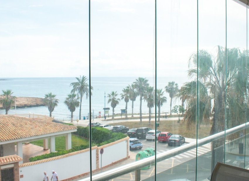 Herverkoop - Appartement / flat - Orihuela Costa - Playa Flamenca