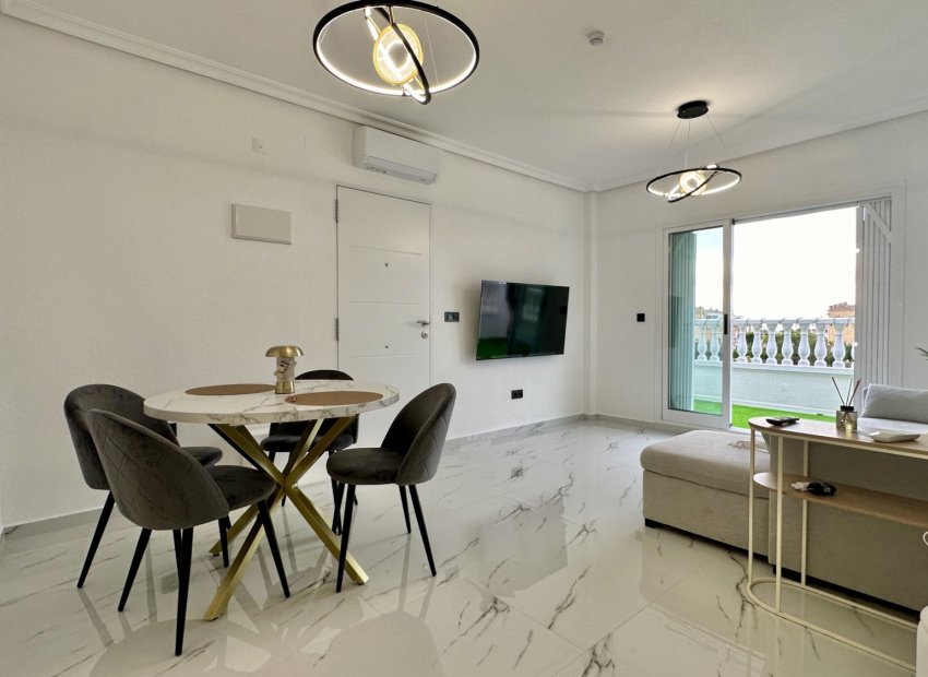 Herverkoop - Appartement / flat - Orihuela Costa - Playa Flamenca