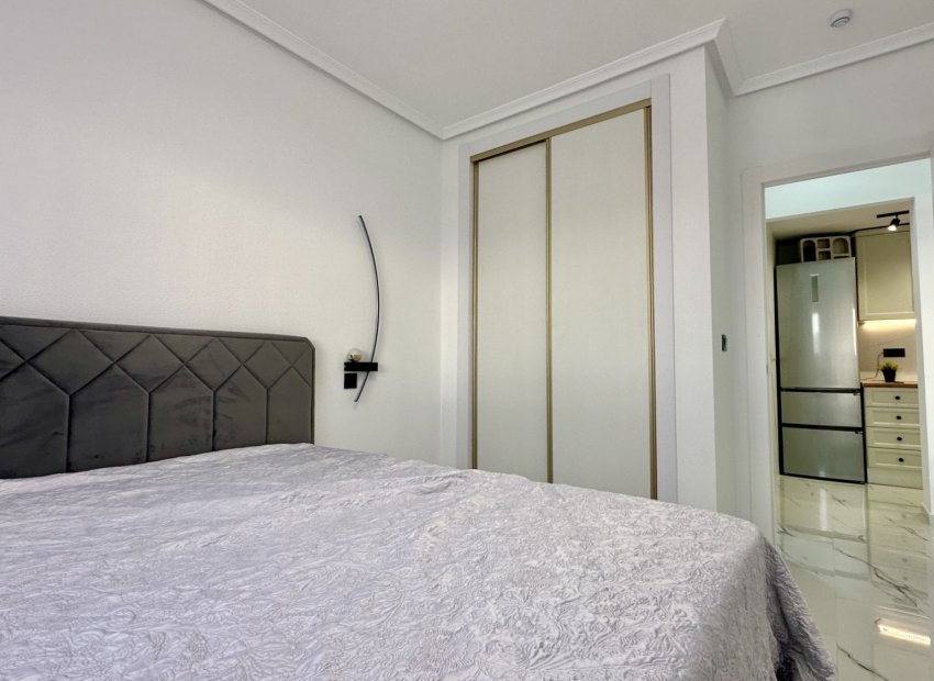 Herverkoop - Appartement / flat - Orihuela Costa - Playa Flamenca