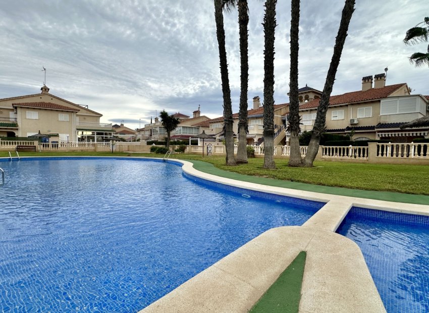 Herverkoop - Appartement / flat - Orihuela Costa - Playa Flamenca