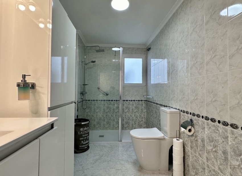 Herverkoop - Appartement / flat - Orihuela Costa - Playa Flamenca