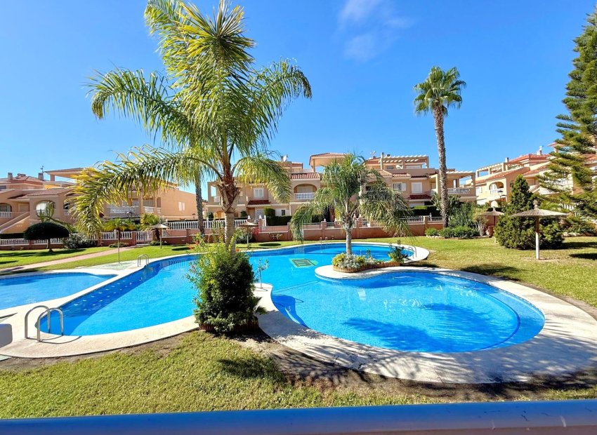 Herverkoop - Appartement / flat - Orihuela Costa - Playa Flamenca