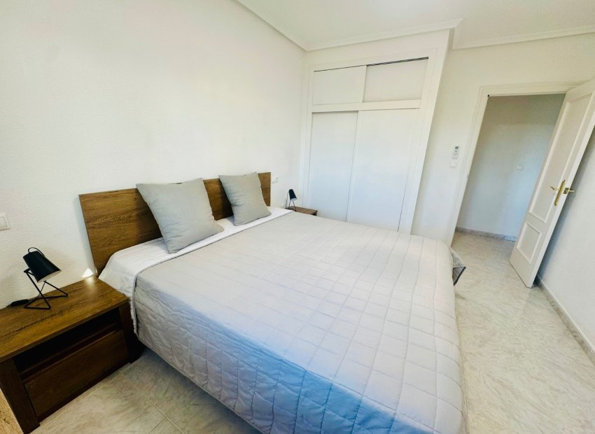 Herverkoop - Appartement / flat - Orihuela Costa - Playa Flamenca