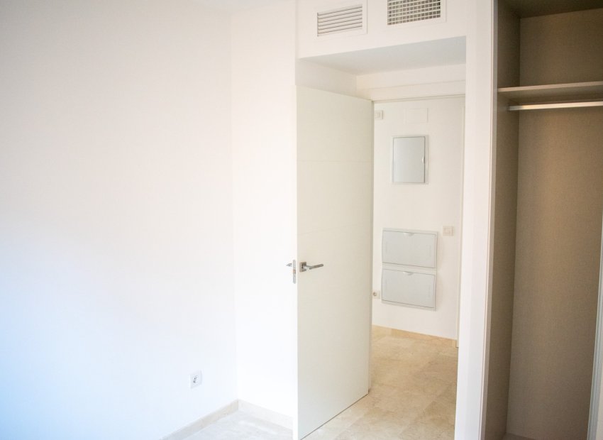 Herverkoop - Appartement / flat - Orihuela Costa - Punta Prima