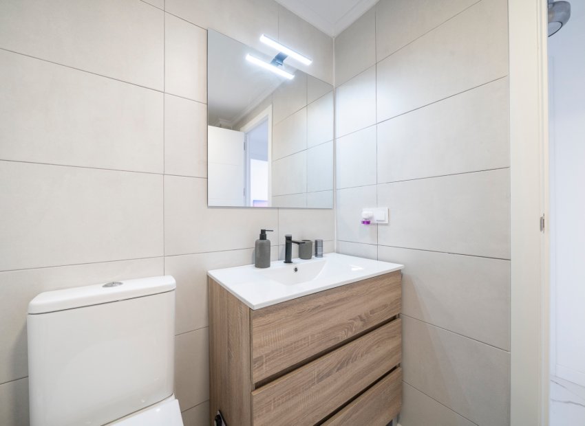 Herverkoop - Appartement / flat - Orihuela Costa - Punta Prima