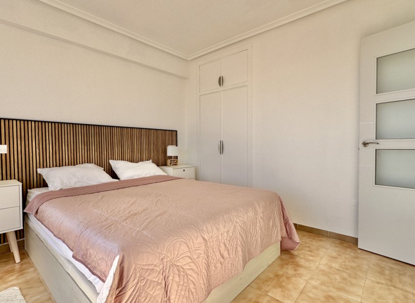 Herverkoop - Appartement / flat - Orihuela Costa - Punta Prima