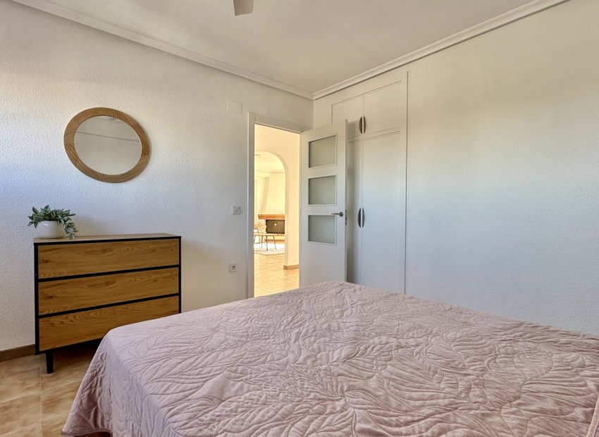 Herverkoop - Appartement / flat - Orihuela Costa - Punta Prima