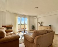 Herverkoop - Appartement / flat - Orihuela Costa - Punta Prima