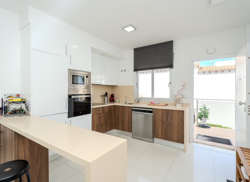 Herverkoop - Appartement / flat - Orihuela Costa - Punta Prima