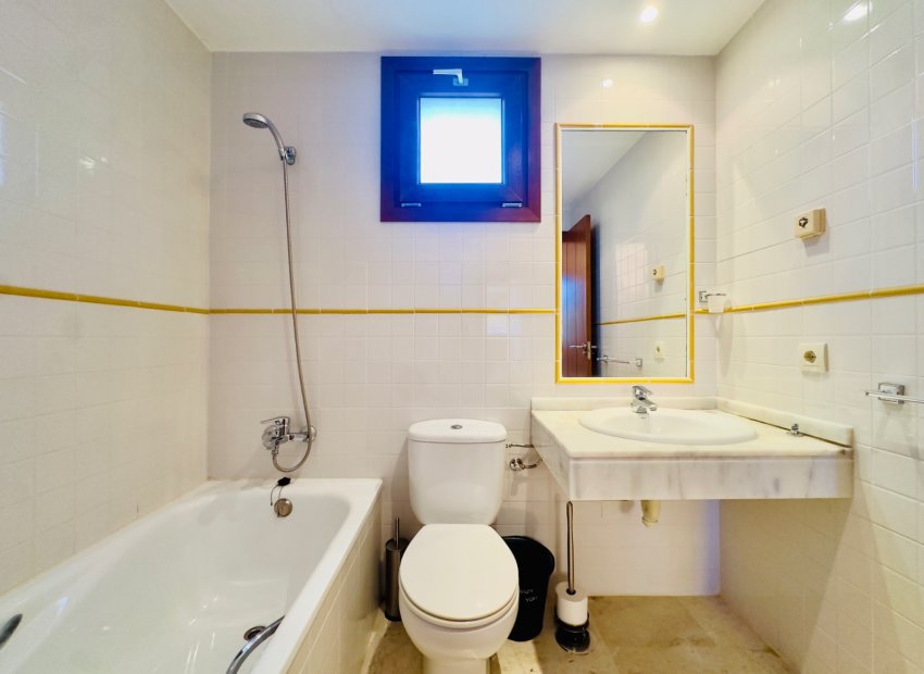 Herverkoop - Appartement / flat - Orihuela Costa - Punta Prima