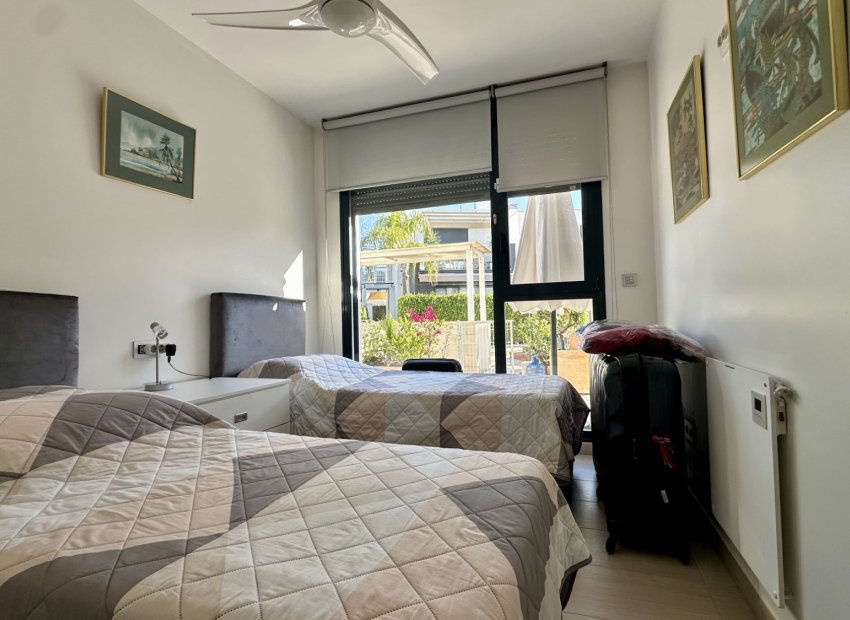 Herverkoop - Appartement / flat - Orihuela Costa - Punta Prima