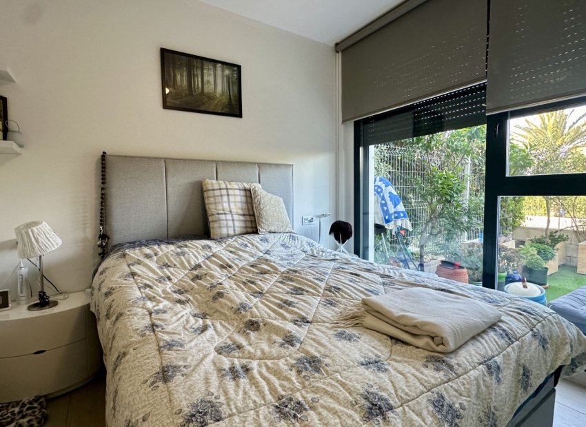 Herverkoop - Appartement / flat - Orihuela Costa - Punta Prima