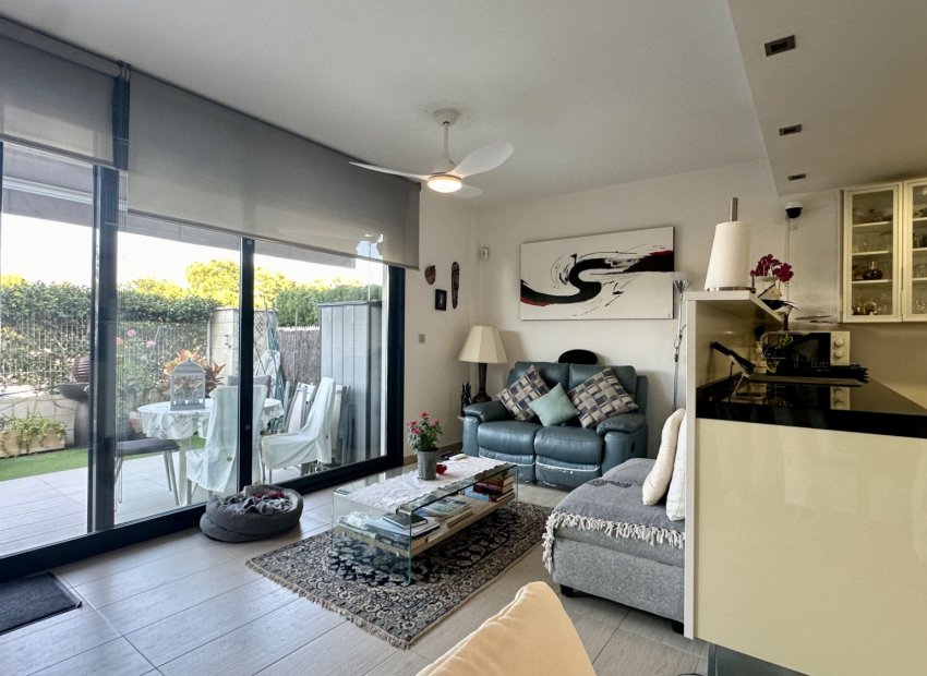 Herverkoop - Appartement / flat - Orihuela Costa - Punta Prima