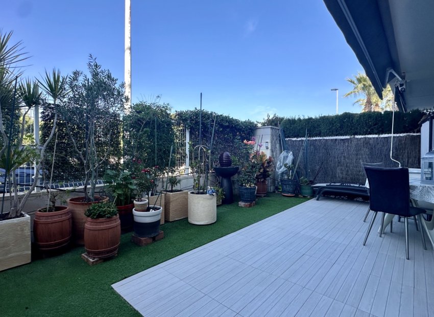 Herverkoop - Appartement / flat - Orihuela Costa - Punta Prima