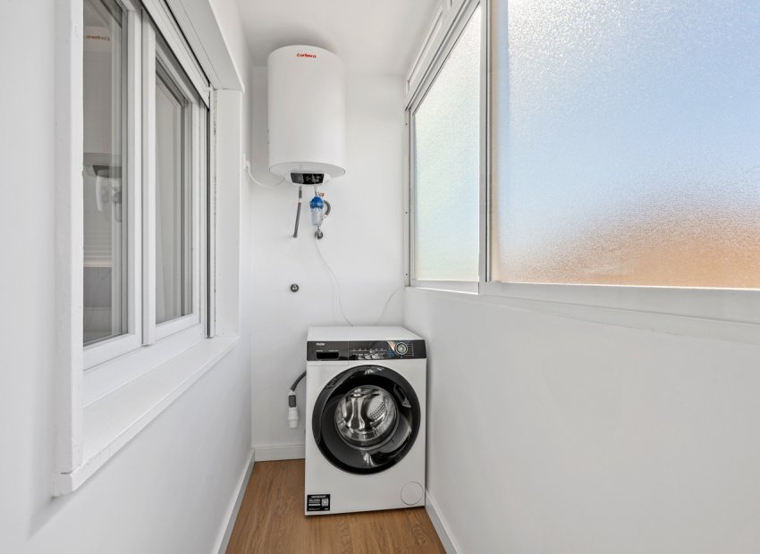 Herverkoop - Appartement / flat - Orihuela Costa - Punta Prima