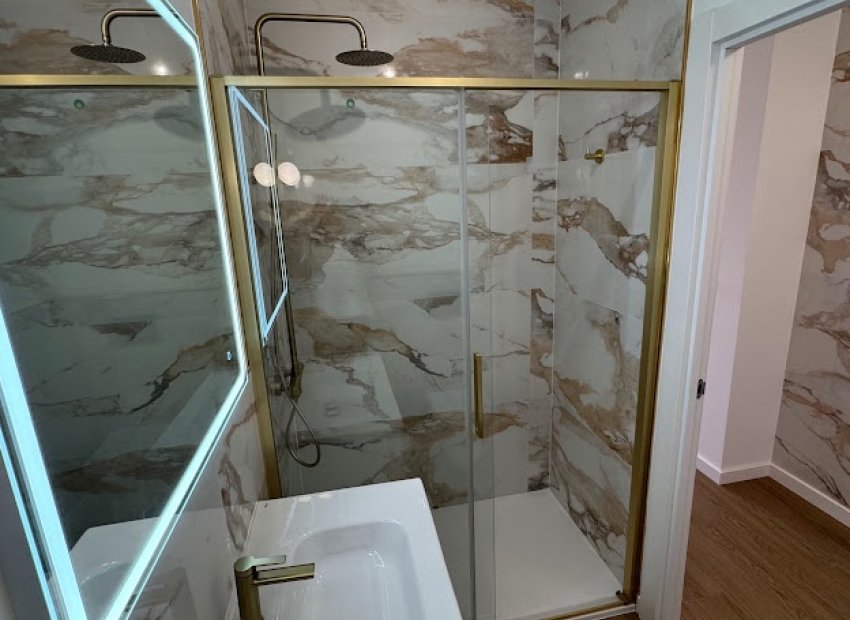 Herverkoop - Appartement / flat - Orihuela Costa - Punta Prima