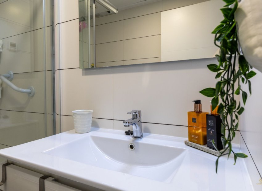 Herverkoop - Appartement / flat - Orihuela Costa - Villamartín