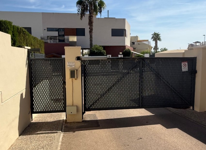 Herverkoop - Appartement / flat - Orihuela Costa - Villamartín