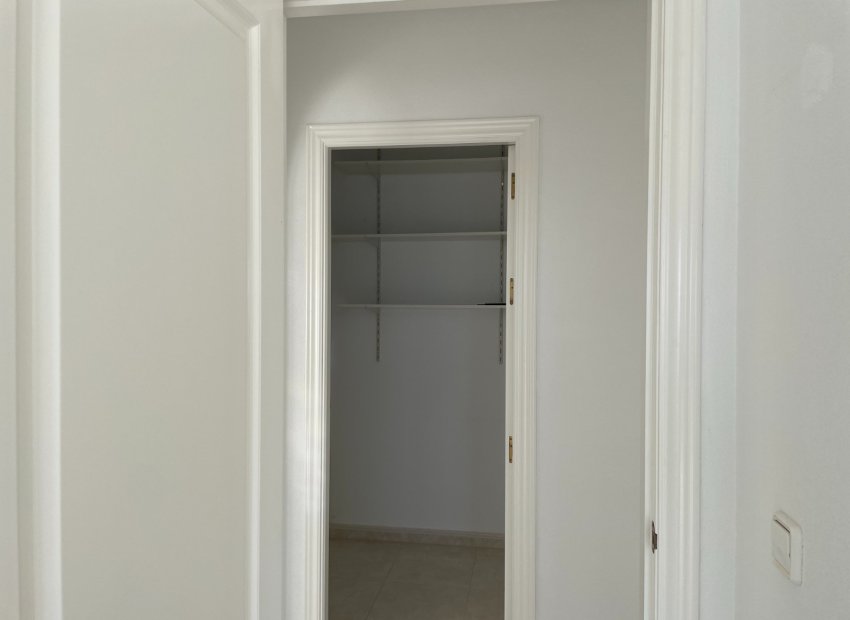 Herverkoop - Appartement / flat - Orihuela Costa