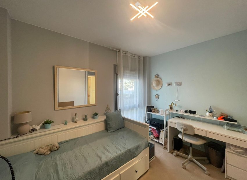 Herverkoop - Appartement / flat - Orihuela - Vistabella