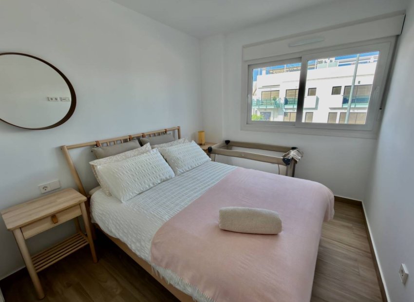 Herverkoop - Appartement / flat - Orihuela - Vistabella