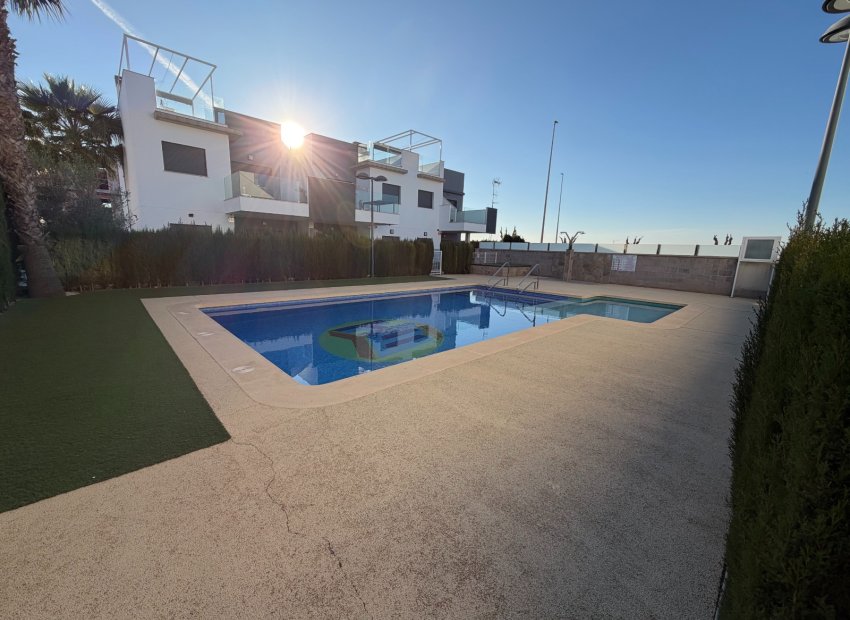 Herverkoop - Appartement / flat - Pilar de la Horadada