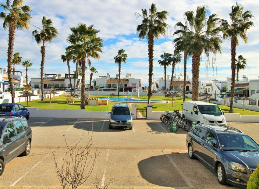 Herverkoop - Appartement / flat - Playa Flamenca