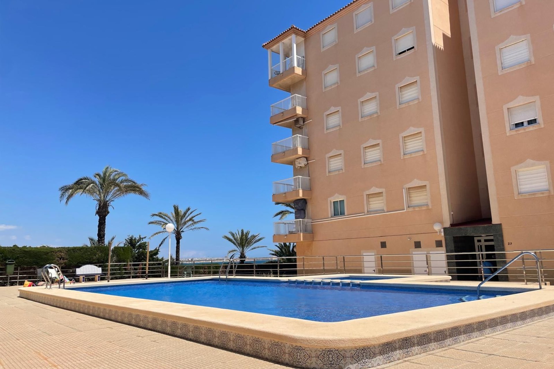 Herverkoop - Appartement / flat - Punta Prima