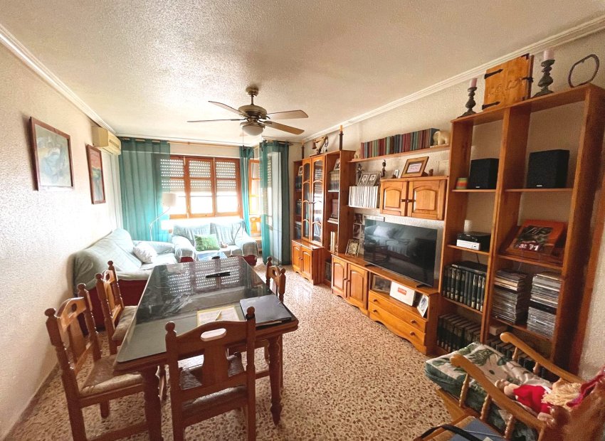 Herverkoop - Appartement / flat - Rojales