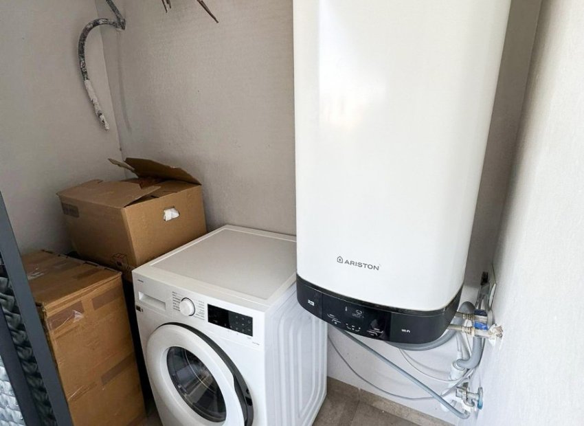 Herverkoop - Appartement / flat - San Miguel de Salinas - Urbanizaciones