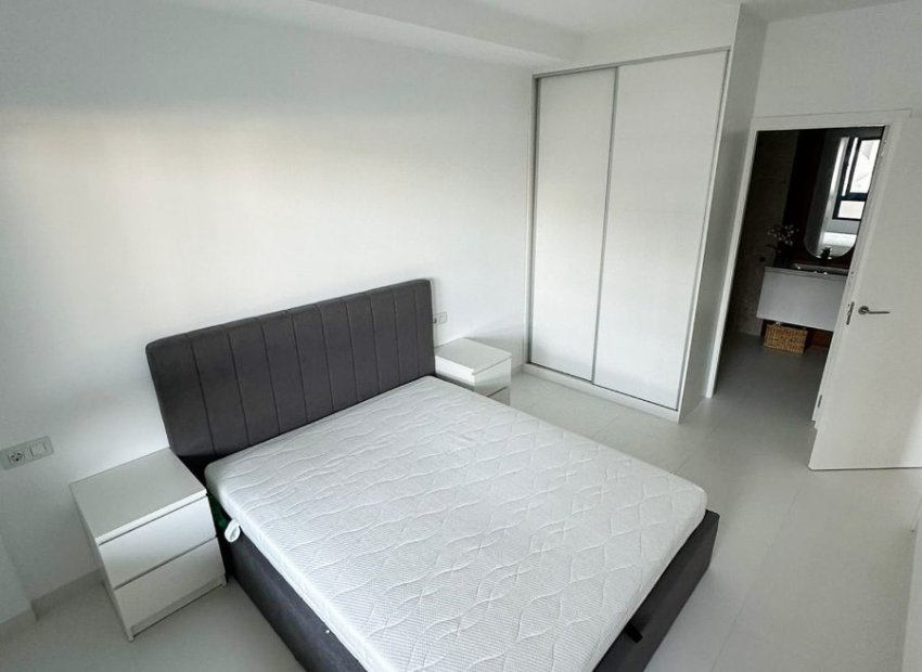 Herverkoop - Appartement / flat - San Miguel de Salinas - Urbanizaciones