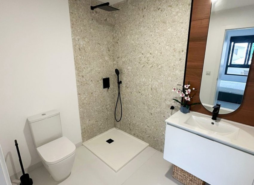 Herverkoop - Appartement / flat - San Miguel de Salinas - Urbanizaciones