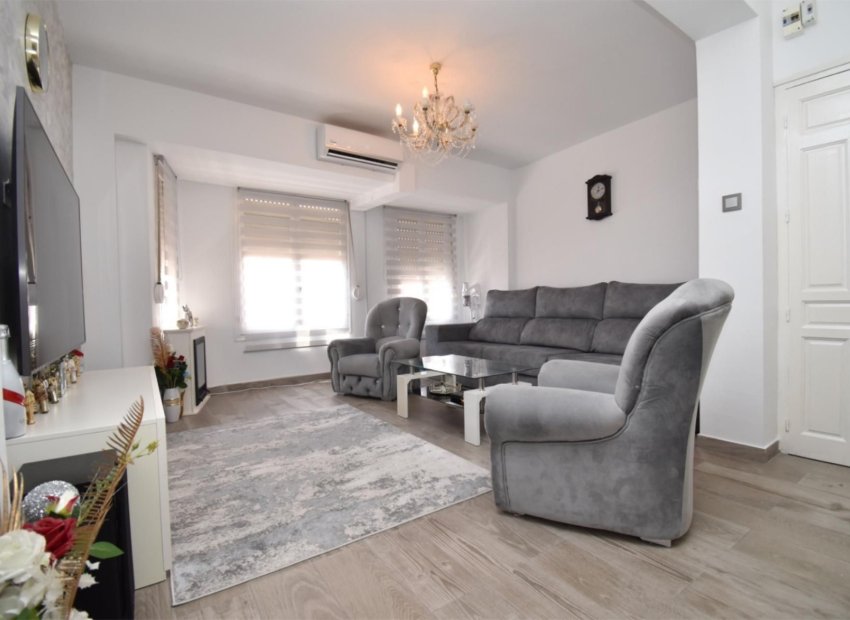 Herverkoop - Appartement / flat - Santa Pola - Center