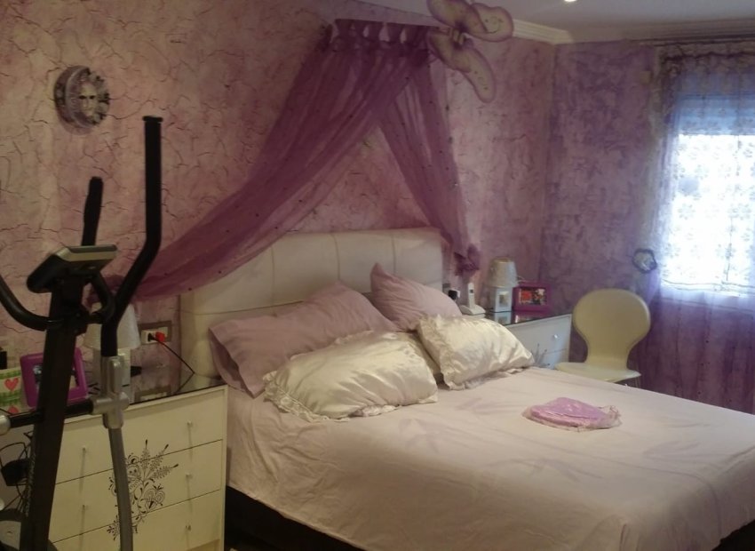 Herverkoop - Appartement / flat - Sax