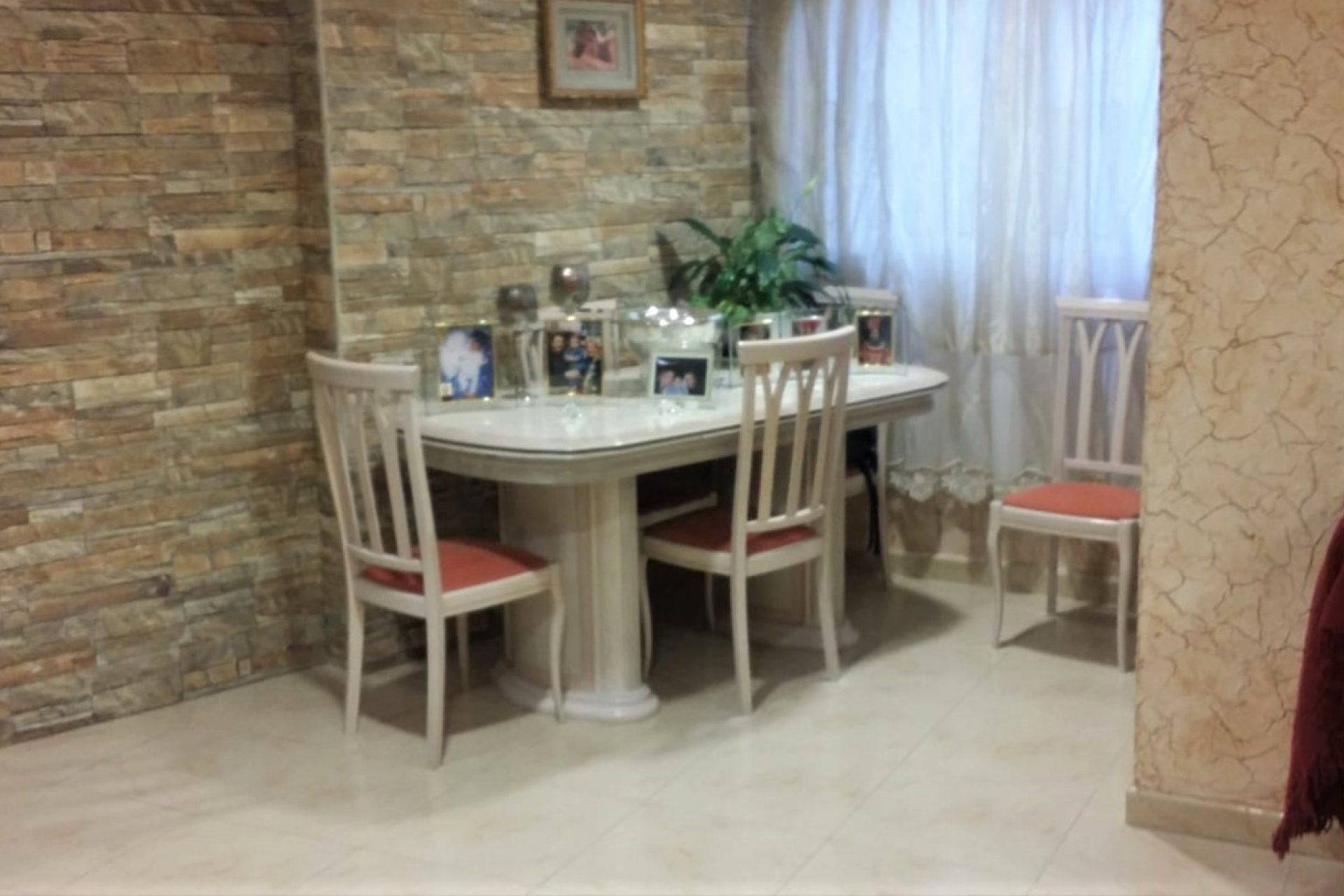 Herverkoop - Appartement / flat - Sax