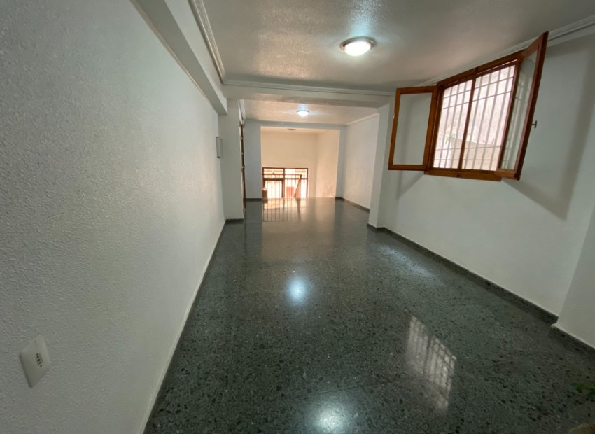 Herverkoop - Appartement / flat - Sax