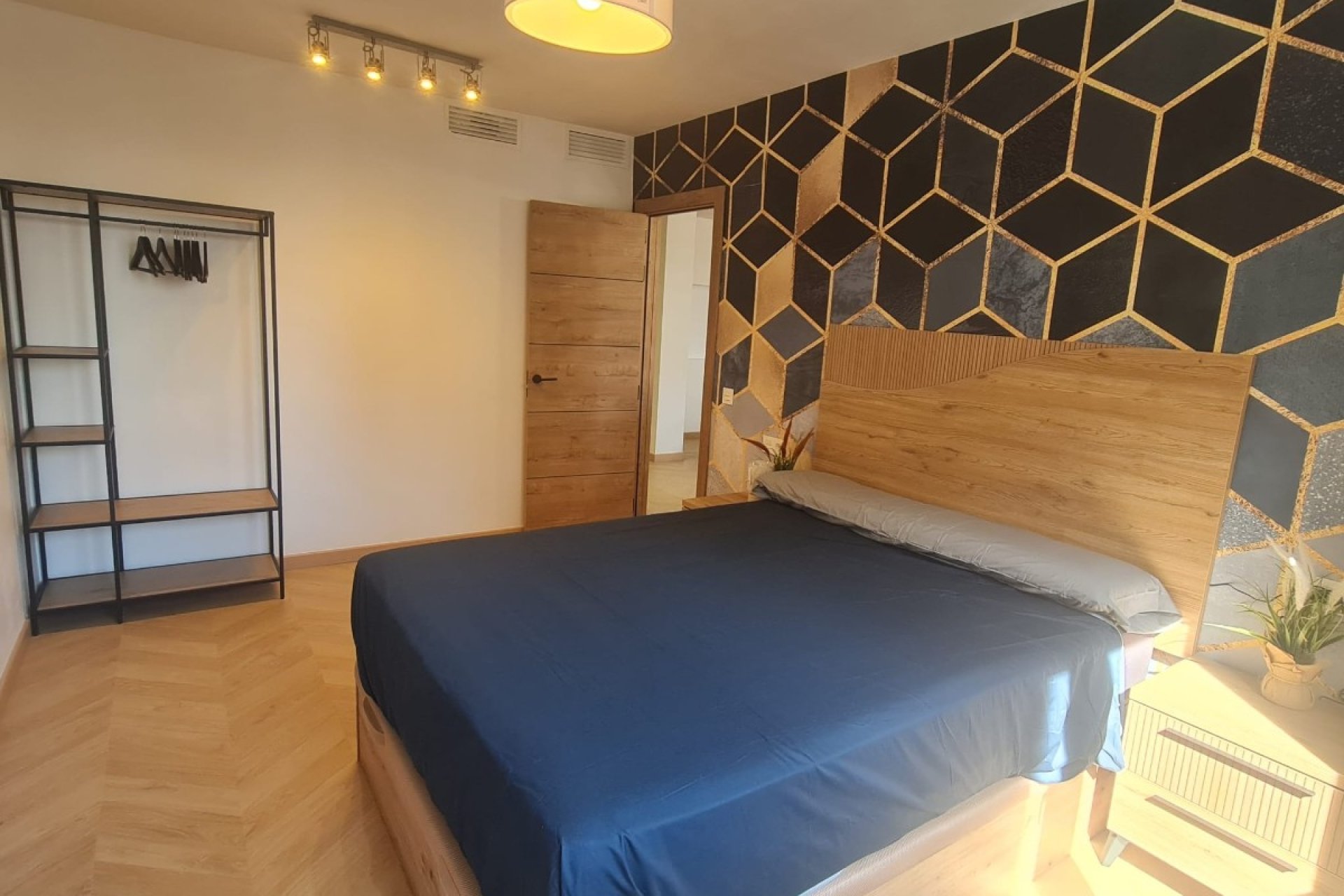 Herverkoop - Appartement / flat - Torrevieia - Acequion