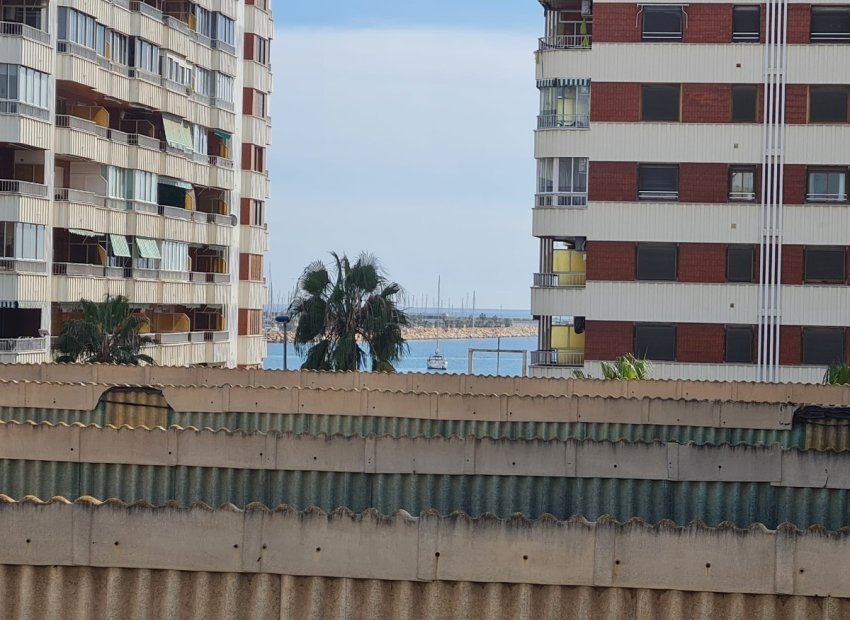 Herverkoop - Appartement / flat - Torrevieia - Acequion