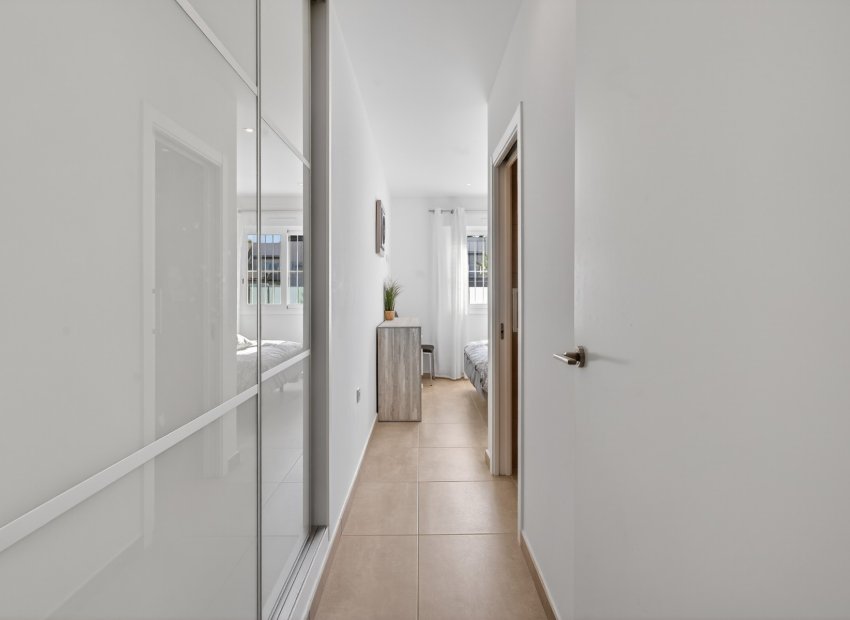 Herverkoop - Appartement / flat - Torrevieia - Aguas Nuevas