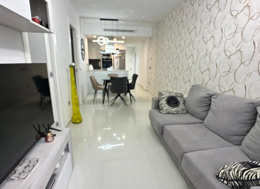 Herverkoop - Appartement / flat - Torrevieia - Calas Blancas