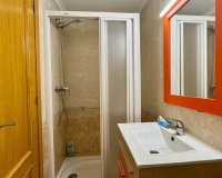 Herverkoop - Appartement / flat - Torrevieia - Center