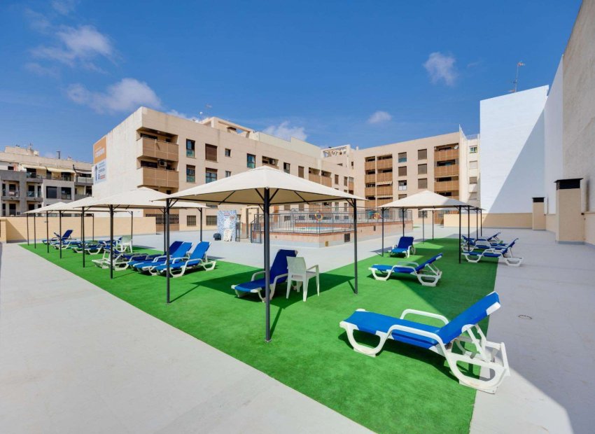 Herverkoop - Appartement / flat - Torrevieia - Center