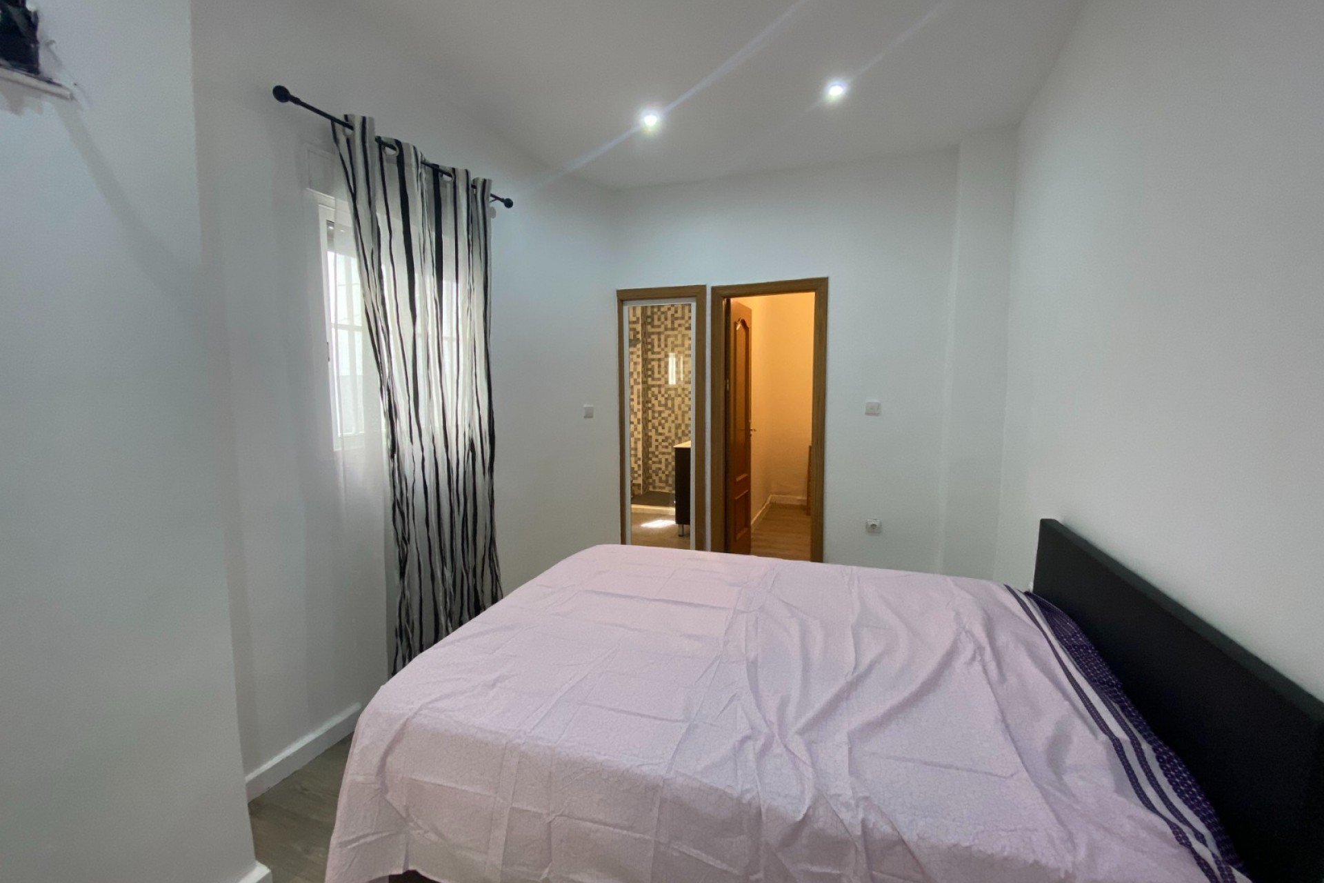 Herverkoop - Appartement / flat - Torrevieia - Center