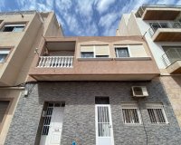 Herverkoop - Appartement / flat - Torrevieia - Center