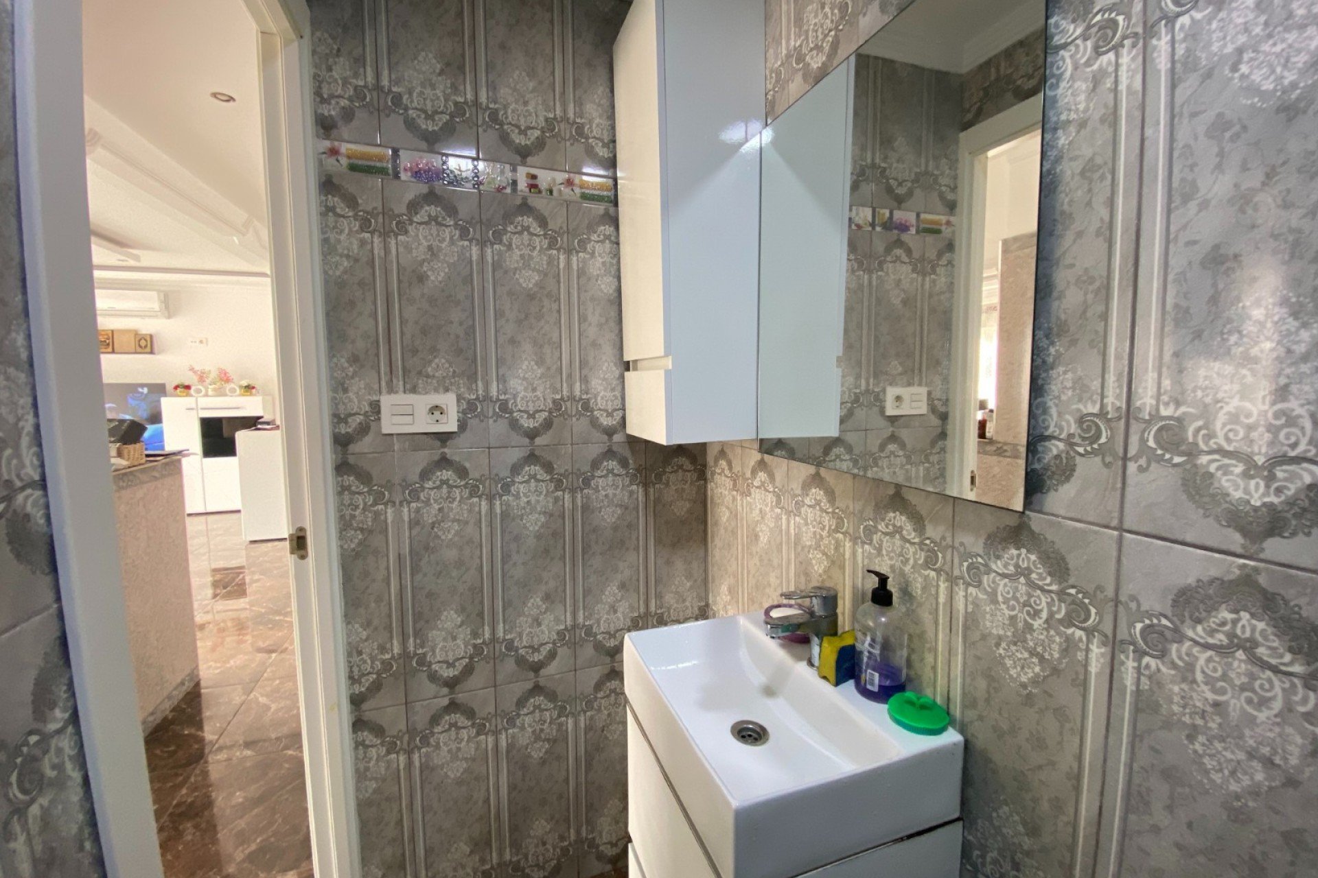 Herverkoop - Appartement / flat - Torrevieia - Center