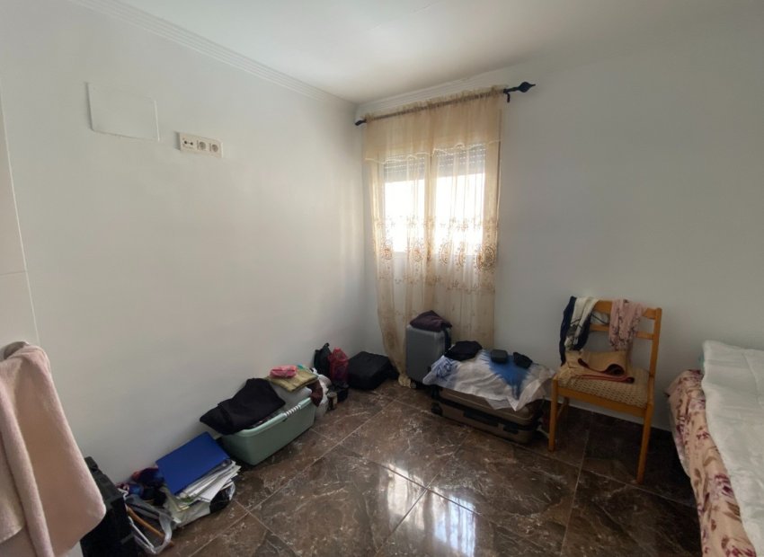 Herverkoop - Appartement / flat - Torrevieia - Center